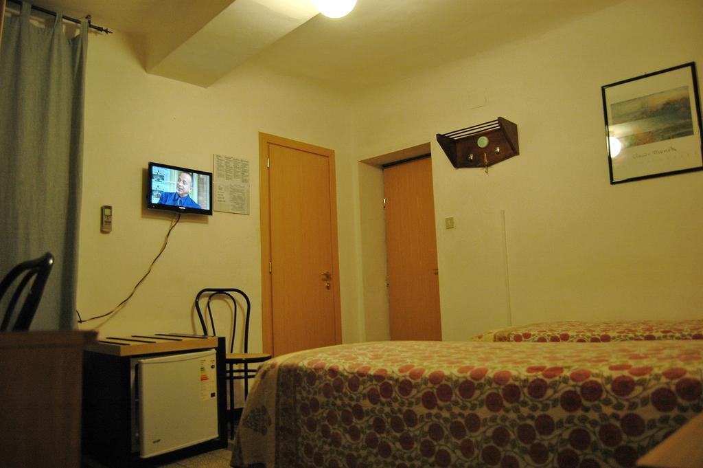 Hotel Major Genova Esterno foto