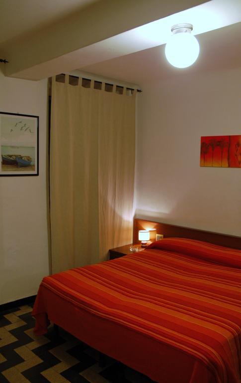 Hotel Major Genova Esterno foto