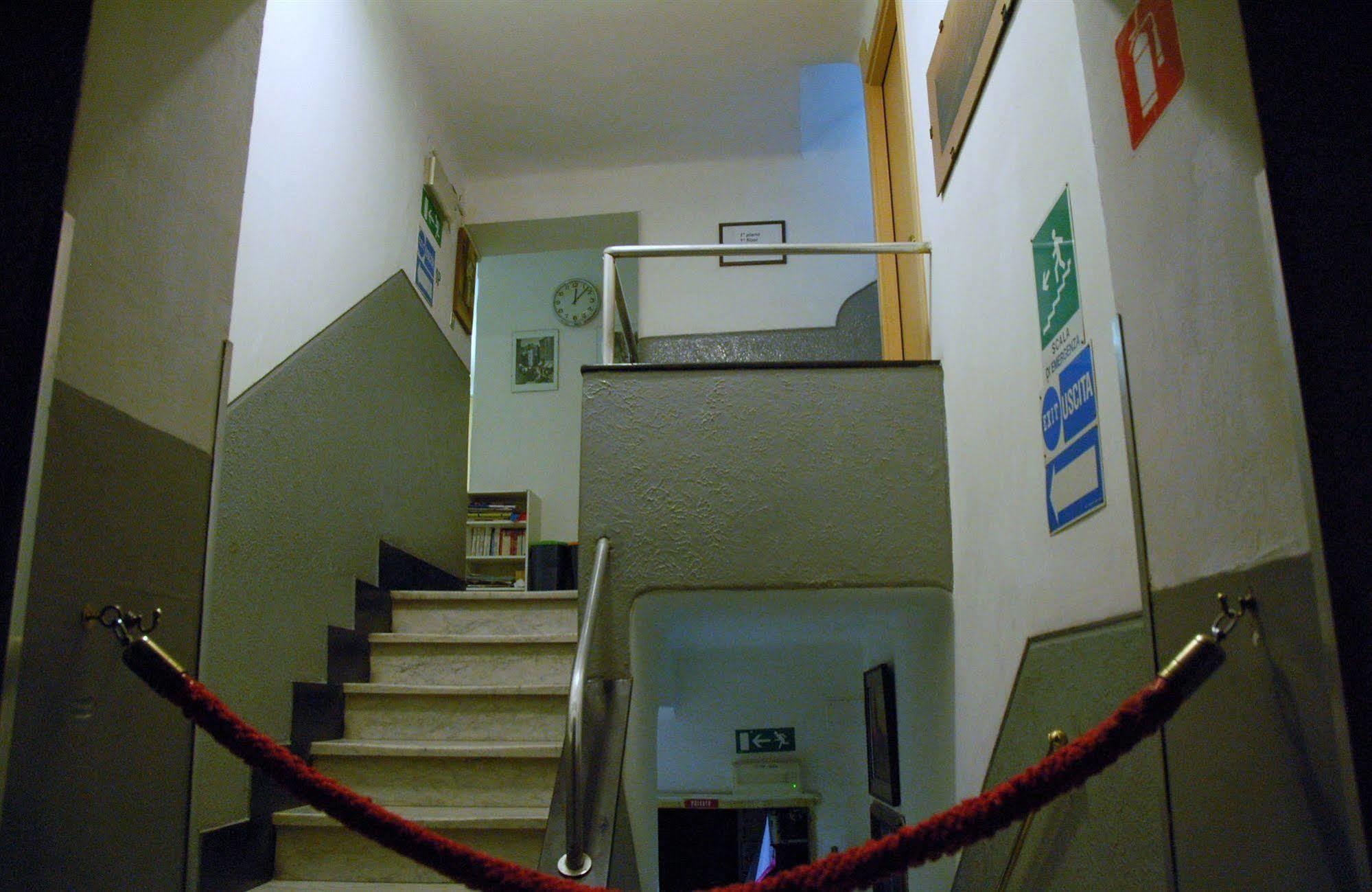Hotel Major Genova Esterno foto